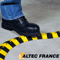 Passage de cable flexible ALTEC FRANCE